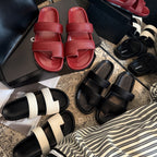 Damen Komfortable und stilvolle Zehensandalen mit breiten Riemen R&B