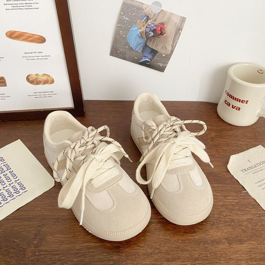 Damen Sneakers mit innovativem Komfortdesign und atmungsaktiver Oberflächenstruktur R&B