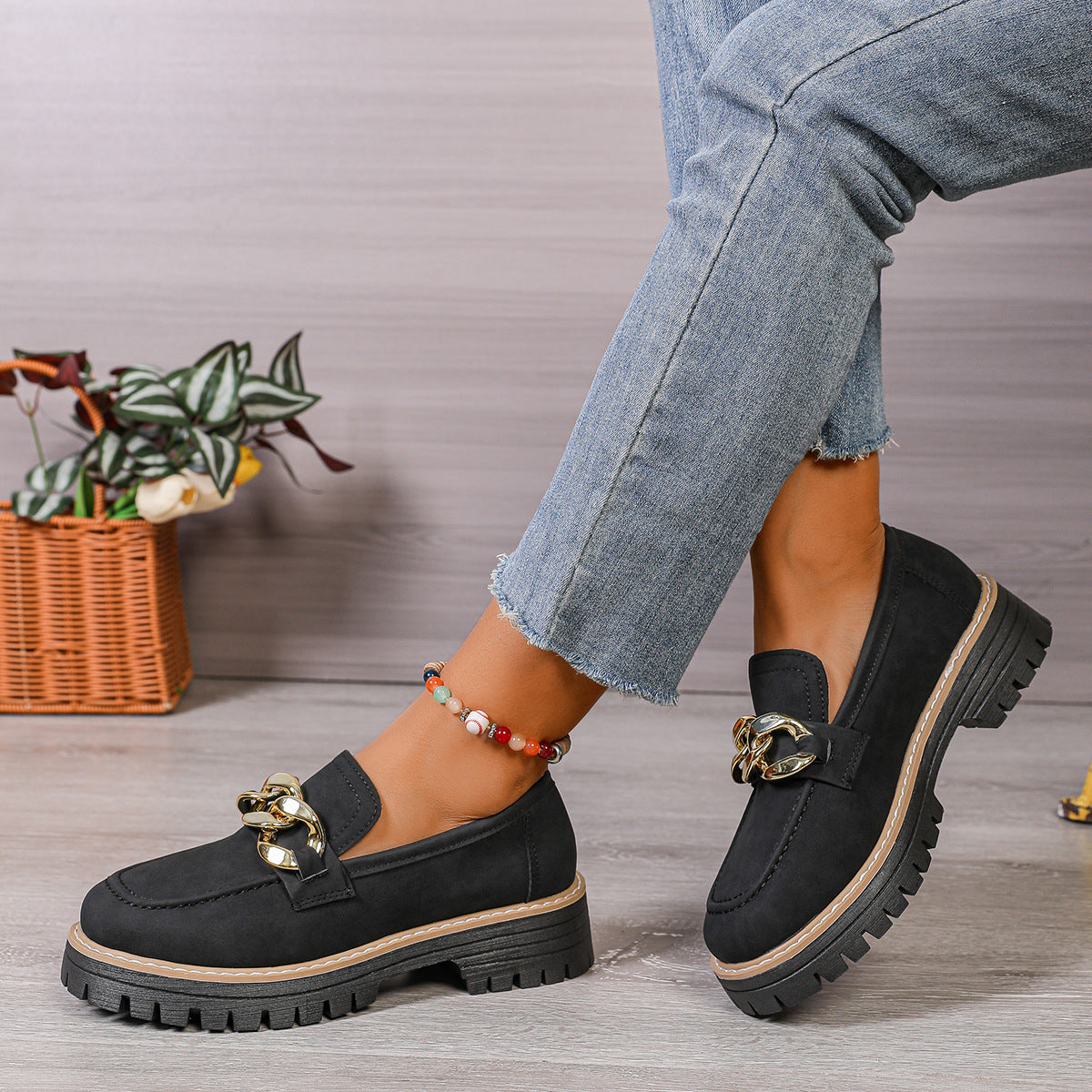 Damen modische Mokassins mit glänzendem Kettendetail und rutschfester Sohle R&B
