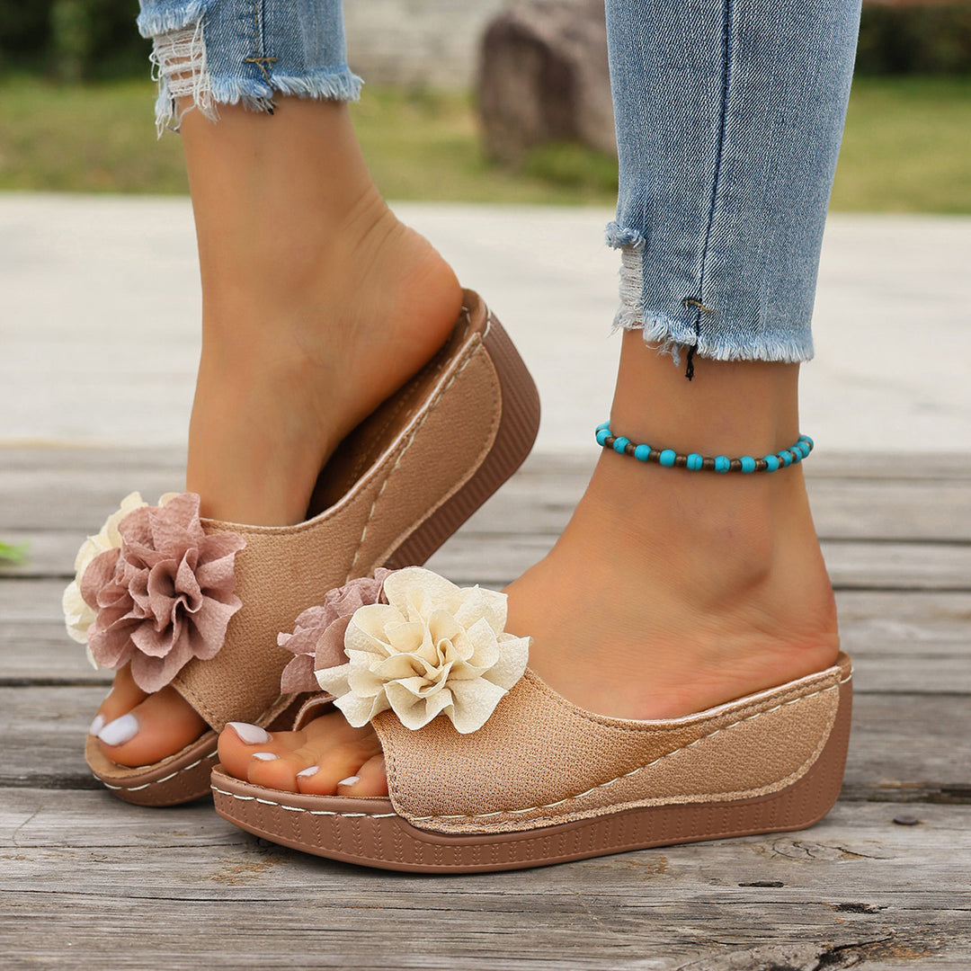 Damen Wedge-Sandalen mit floralen Applikationen R&B