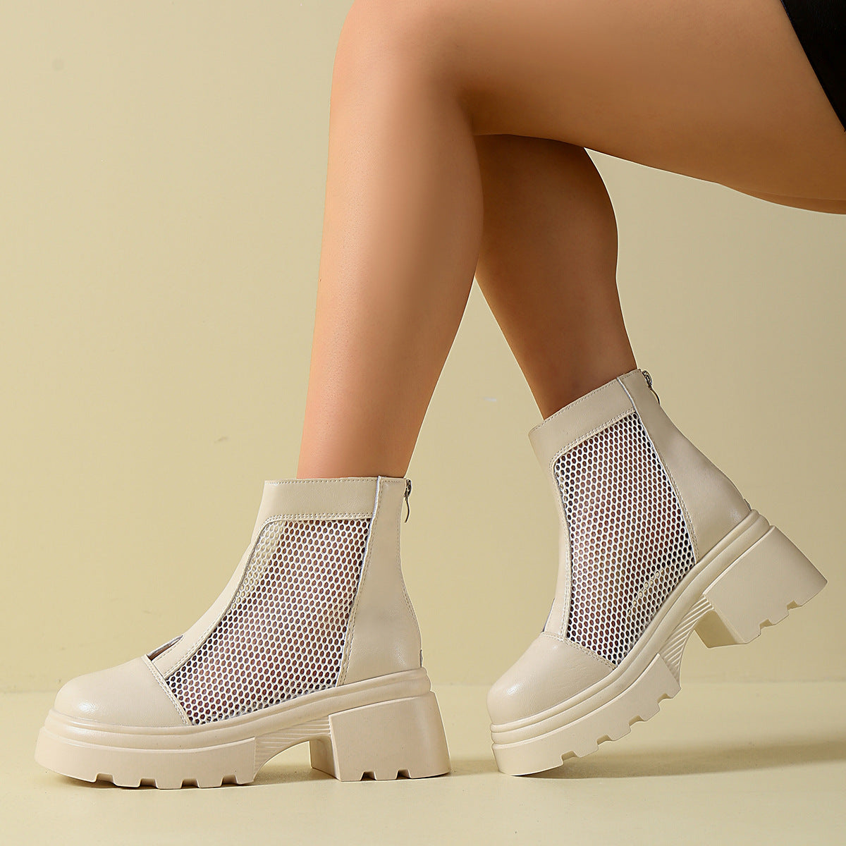 Damen trendy Verbindung von Stiefeln und Ankle Boots mit luftigen Mesh-Elementen R&B