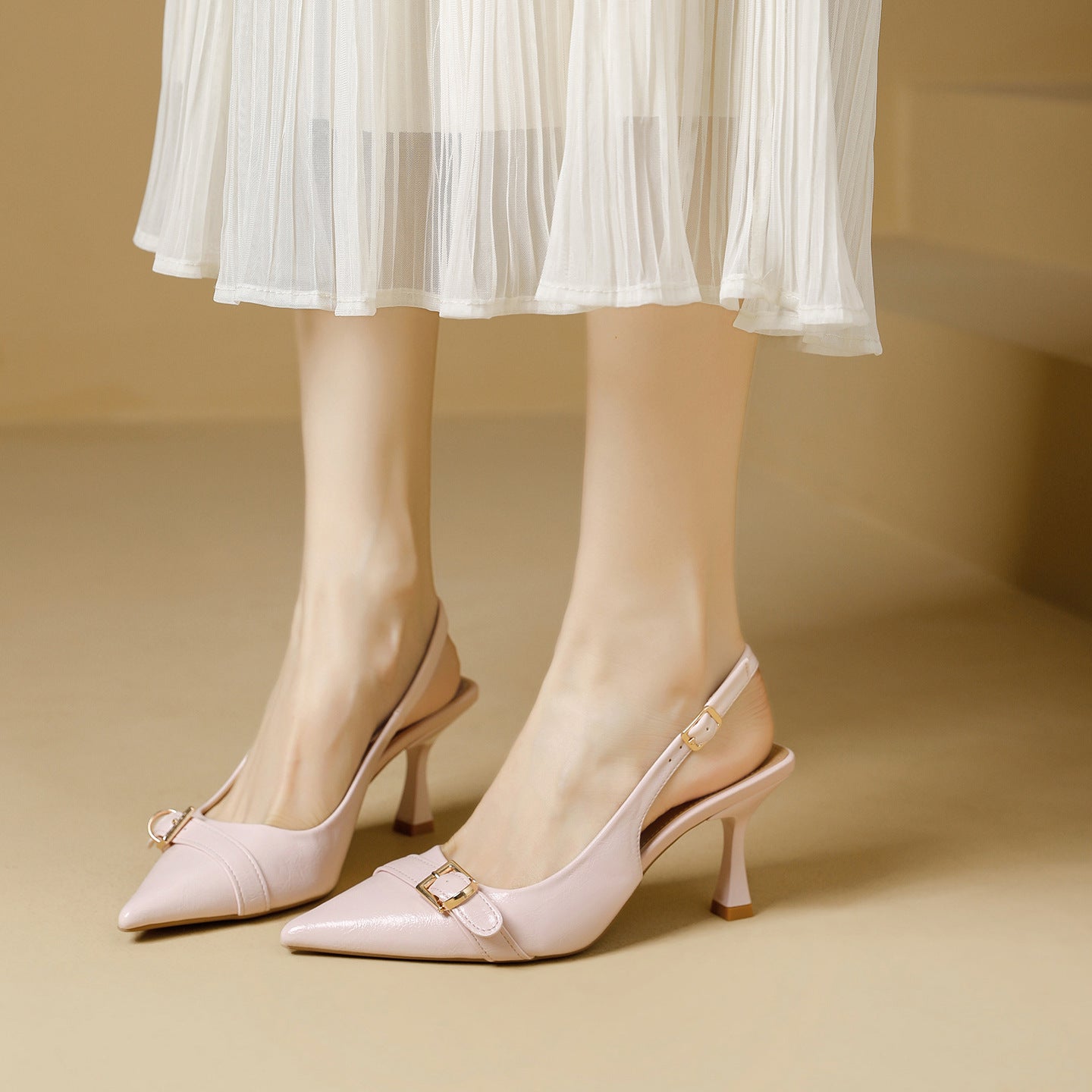 Damen Slingback-Pumps mit verstellbarem Riemen und eleganter Schnallenapplikation