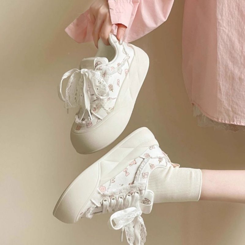 Damen Sportliche Freizeitsneaker mit einzigartigen Tiermotiven und praktischen Schnürdetails