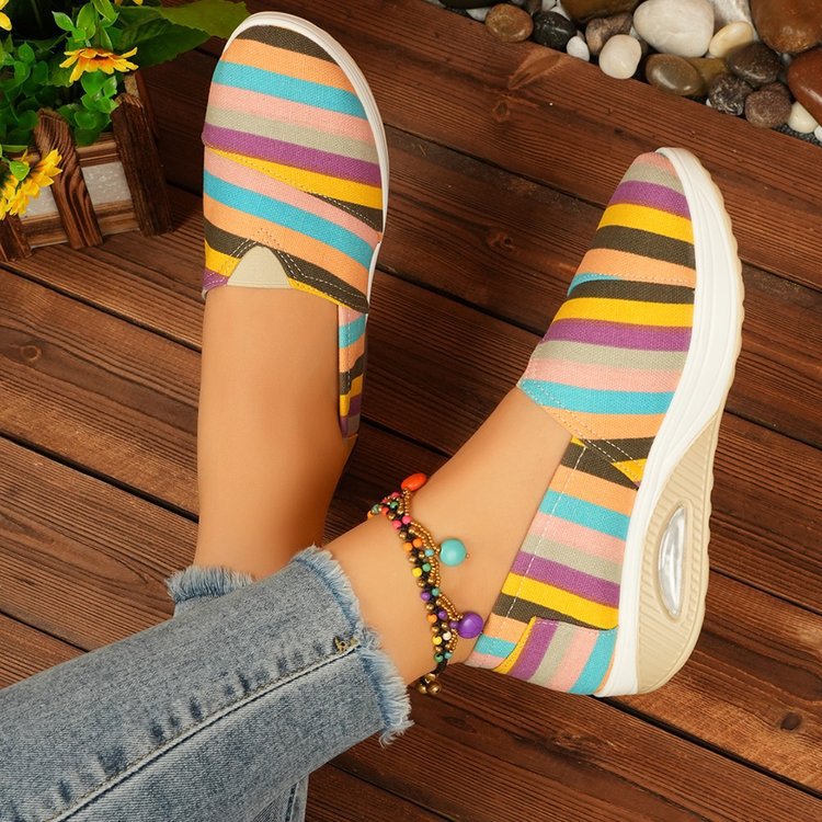 Damen Bequeme Slip-On Sneakers mit atmungsaktiver Obermaterialstruktur R&B