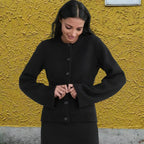 Damen Strickjacke mit eleganten Knöpfen und modernen Taschen R&B