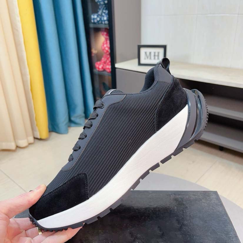 Damen Sportliche Sneakers mit innovativer Dämpfungstechnologie und rutschfester Sohle R&B