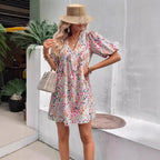 Damen Verspieltes Blümchenkleid mit Puffärmeln und V-Ausschnitt R&B