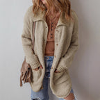 Damen Grobstrickjacke mit praktischen Taschen und kontrastierendem Kragen