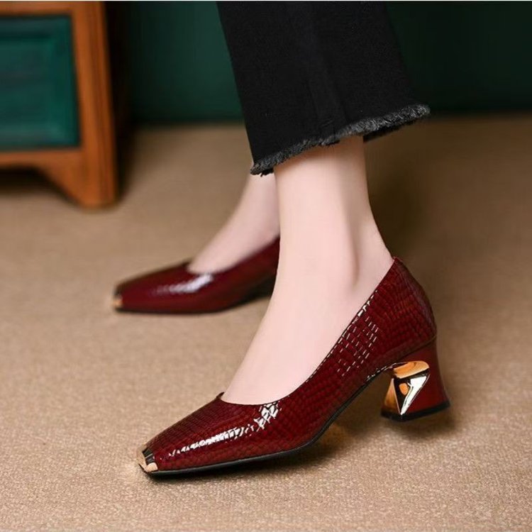 Damen elegante Pumps mit glamourösem goldenen Absatz und strukturiertem Leder R&B