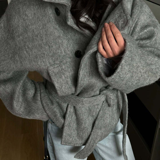 Damen Oversized Wolljacke mit Bindegürtel und lässigem Schnitt R&B