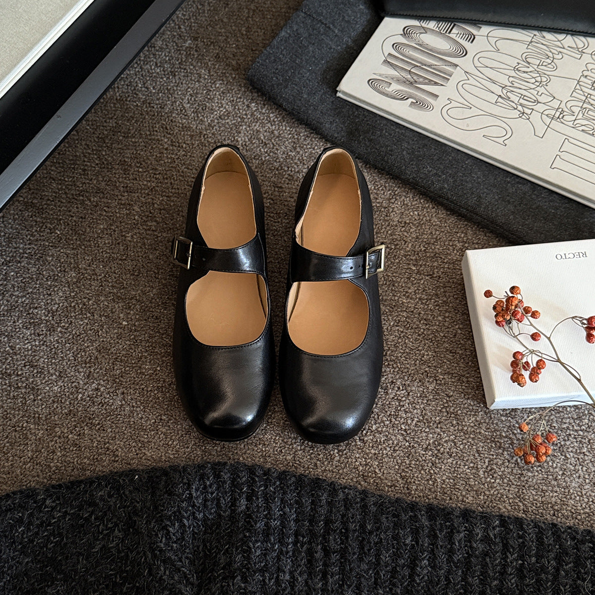 Damen Elegante und komfortable Mary-Jane Schuhe mit modischer Schnalle R&B