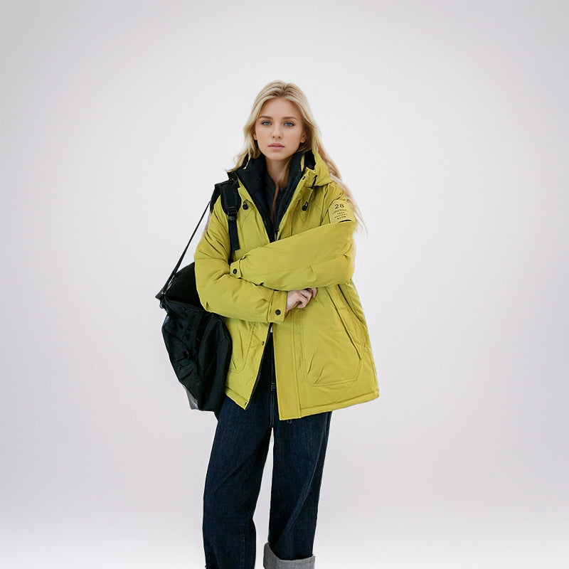 Damen isolierte Funktionsjacke mit hohem Kragen und strategischen Taschen
