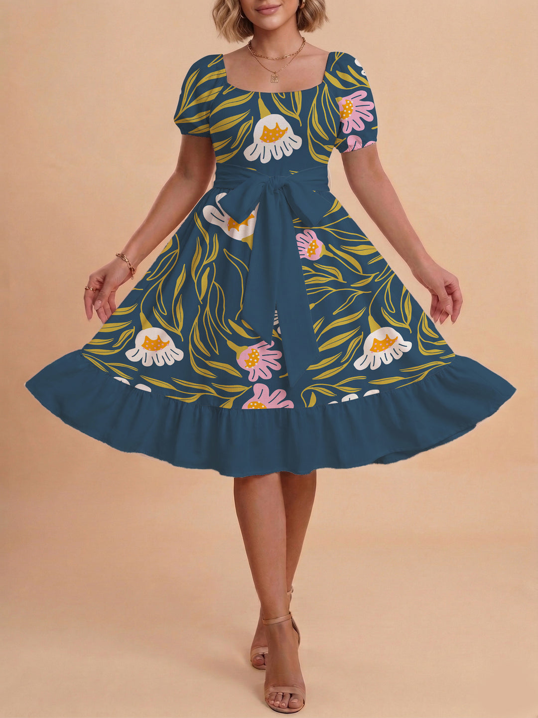 Damen Sommerliches Blumenkleid mit taillierbarem Gürtel und voluminösen Ärmeln R&B