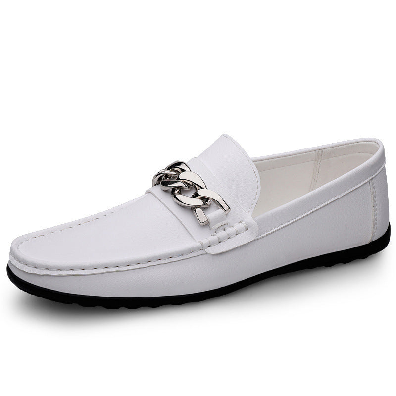 Damen Mokassins mit stilvollem Kettendetail