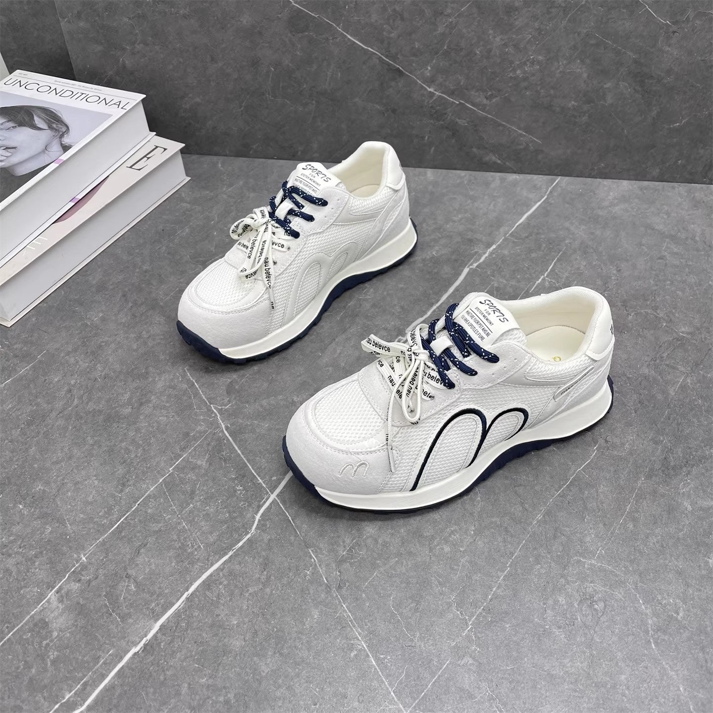 Damen Sportliche Sneakers mit atmungsaktivem Obermaterial und dämpfender Sohle R&B