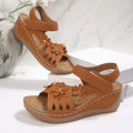 Damen Wedge-Sandalen mit floralem Applikationsdesign und komfortablem Fußbett R&B