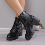 Damen Chunky Stiefel mit robustem Profil und Schnallenakzent R&B