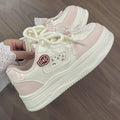 Damen Verspielte Sneakers mit einzigartiger Katzenapplikation R&B