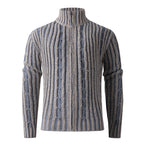 Herren Strickjacke mit Hochkragen und anspruchsvollem Zopfmuster