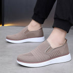 Damen Bequeme Slip-On Sneakers mit atmungsaktivem Obermaterial und flexiblem Fußbett R&B