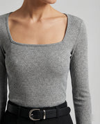 Damen Langarmshirt U-Ausschnitt Wellensaum Leichtes Strickoberteil Black Bean