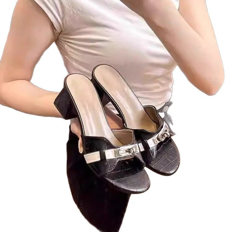 Damen elegante Mules mit schimmerndem Metallakzent R&B