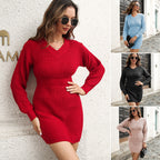 Damen Strickminikleid mit V-Ausschnitt und schmaler Passform R&B