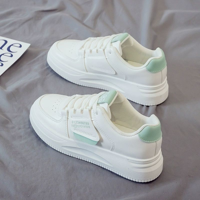 Damen Sportliche Sneakers mit innovativer Dämpfung R&B