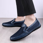 Herren Bequeme und atmungsaktive Slippers mit perforiertem Obermaterial R&B