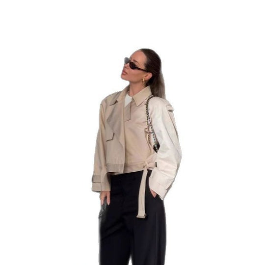 Damen elegante Trenchjacke mit innovativem Schnitt und praktischen Details R&B