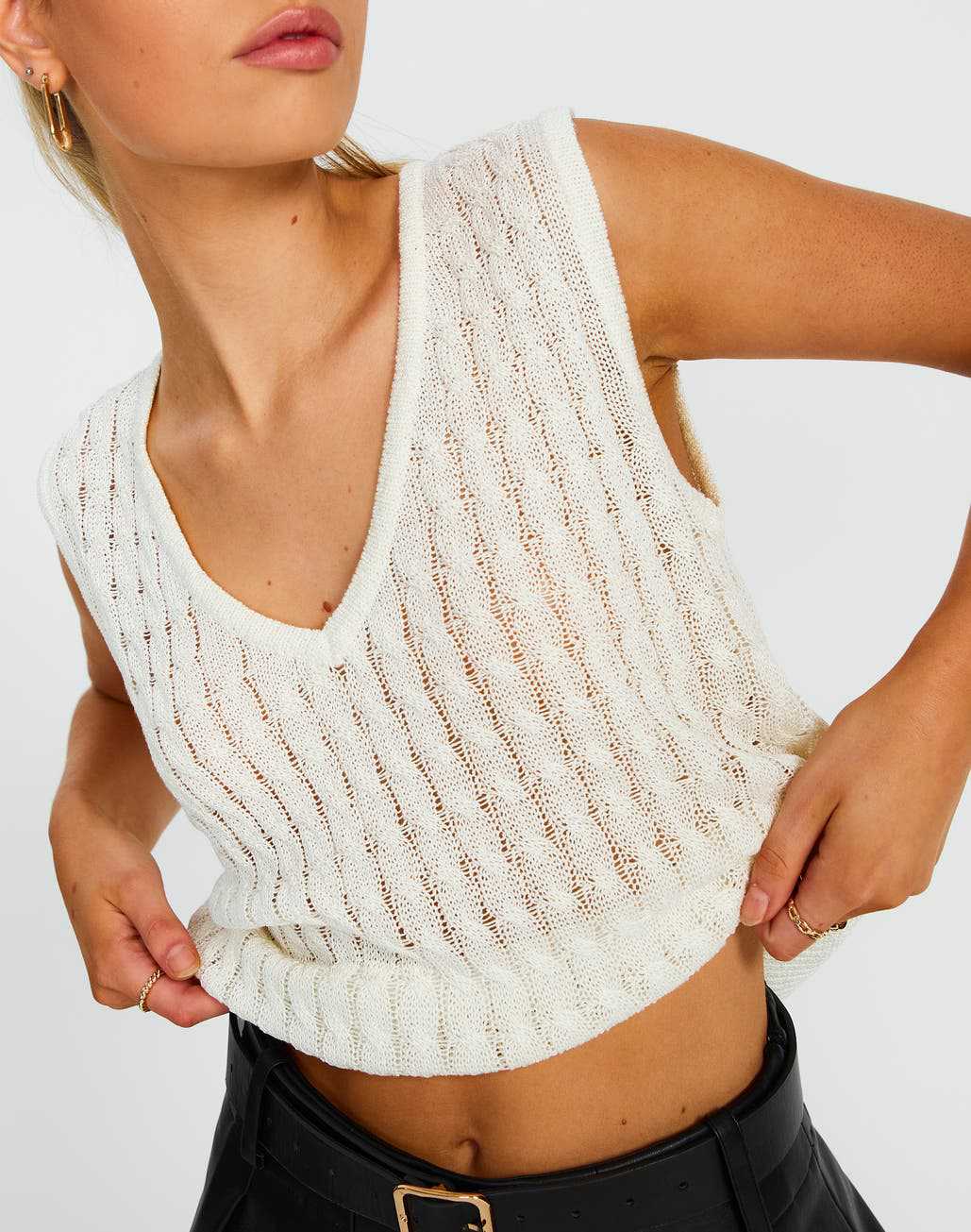 Damen luftiges Strick-Oberteil mit V-Ausschnitt und feinmaschigem Design R&B