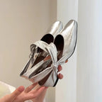 Damen Slingback-Ballerinas mit elegantem Schleifendetail und schimmernder Oberfläche