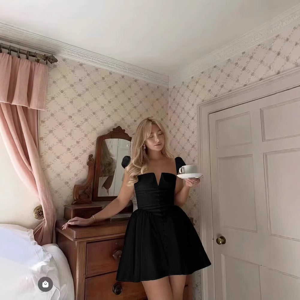 Damen Puffärmel Kleid mit taillierter Silhouette und elegantem Rüschensaum R&B