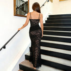 Damen Elegantes Spitzenkleid mit figurbetonter Passform und rückenfreien Design R&B