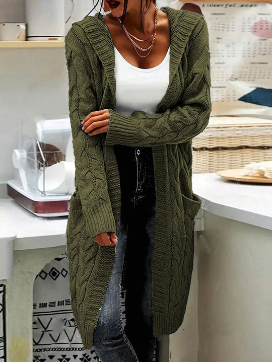 Damen Strickjacke im lässigen Langschnitt mit Zopfmuster und praktischen Taschen R&B