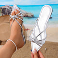 Damen elegante Slippers mit verzierten Riemen und spitzem Fußbereich R&B