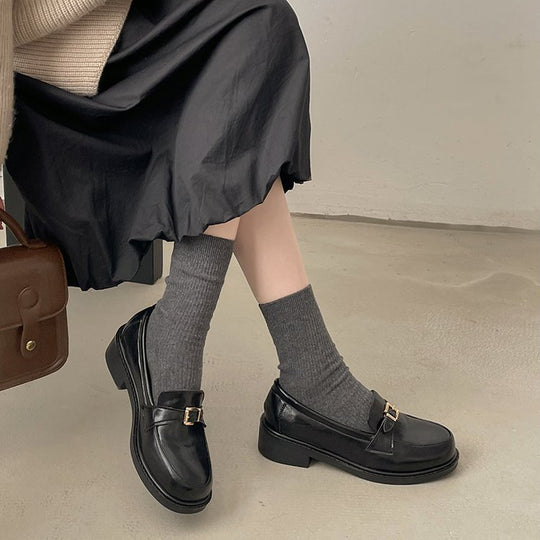 Damen elegante Mokassins mit raffiniertem Schnallenverschluss R&B