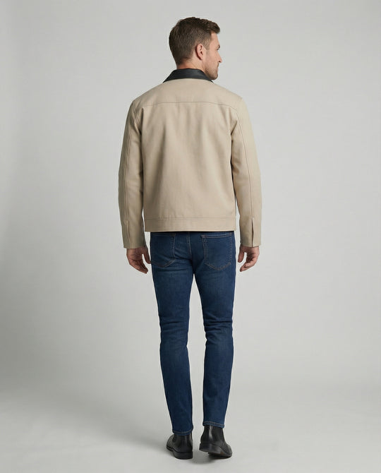 Herren kastenförmige Kurzjacke im Blousonstil mit Kontrastkragen in Lederoptik und seitlichen Eingrifftaschen R&B