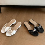 Damen elegante Pantoletten mit modischem Kettendetail R&B
