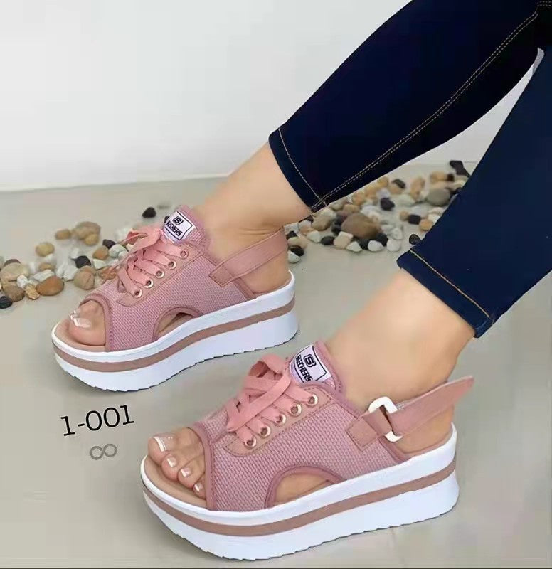 Damen Plateausandalen mit verstellbarem Riemendesign und luftiger Strickoberfläche R&B