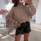 Damen Strickjacke mit modischem Kragen und Knopfdetails R&B