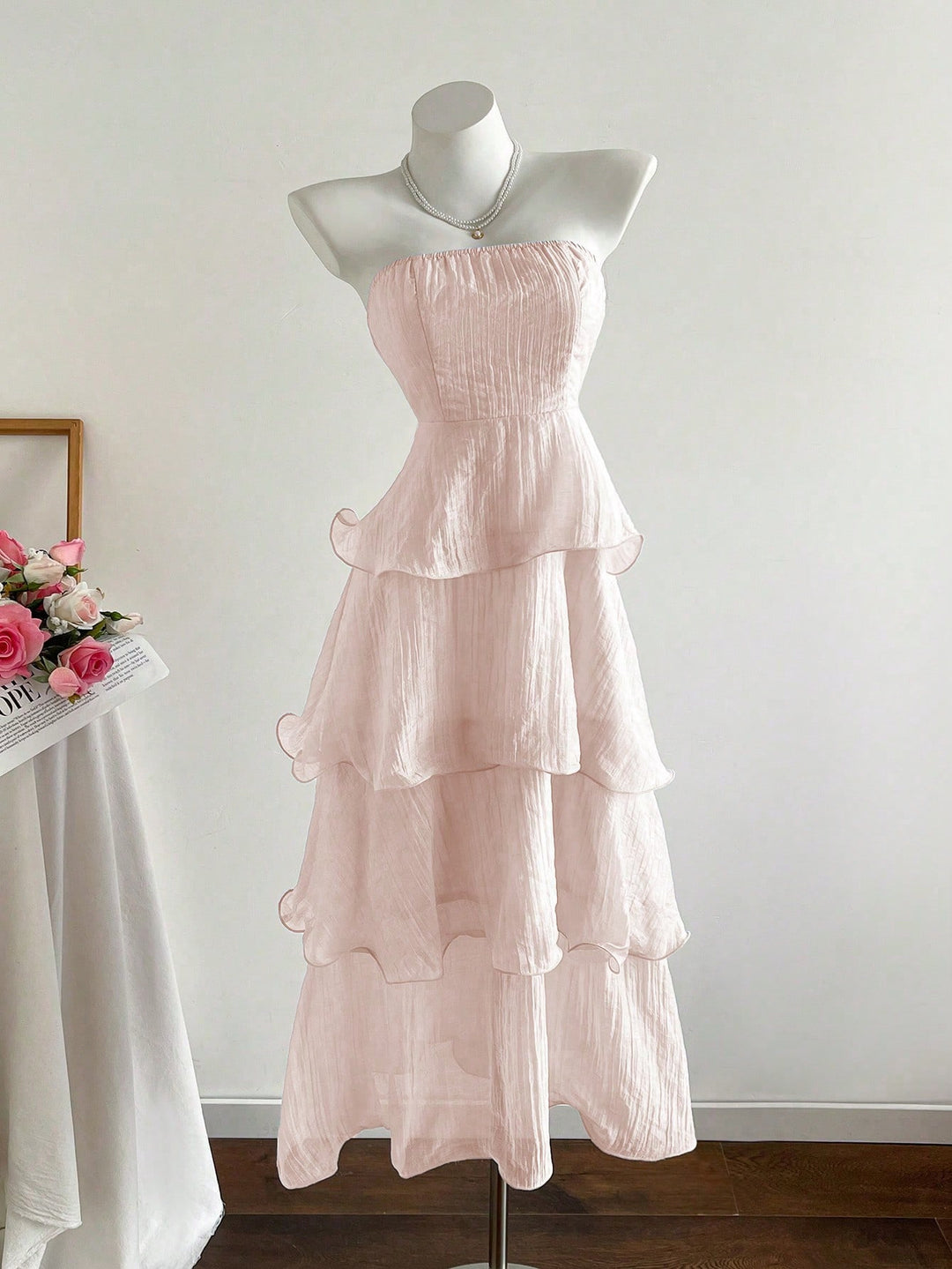 Damen langes Strandkleid mit voluminösen Rüschendetails R&B