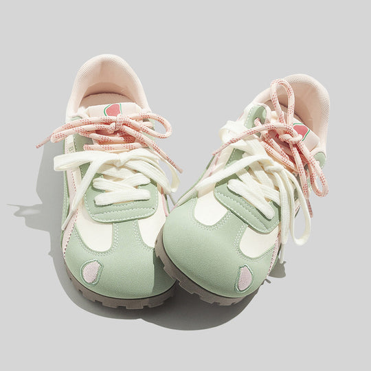 Damen Leichte und atmungsaktive Sneakers mit innovativen Schnürdetails R&B