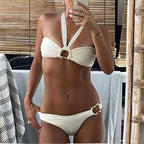 Damen Bandeau-Bikini-Set mit elegantem Ringdetail und verstellbaren Trägern R&B