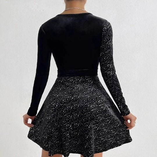 Damen Cocktailkleid mit glitzernden Akzenten und Wickeldesign R&B
