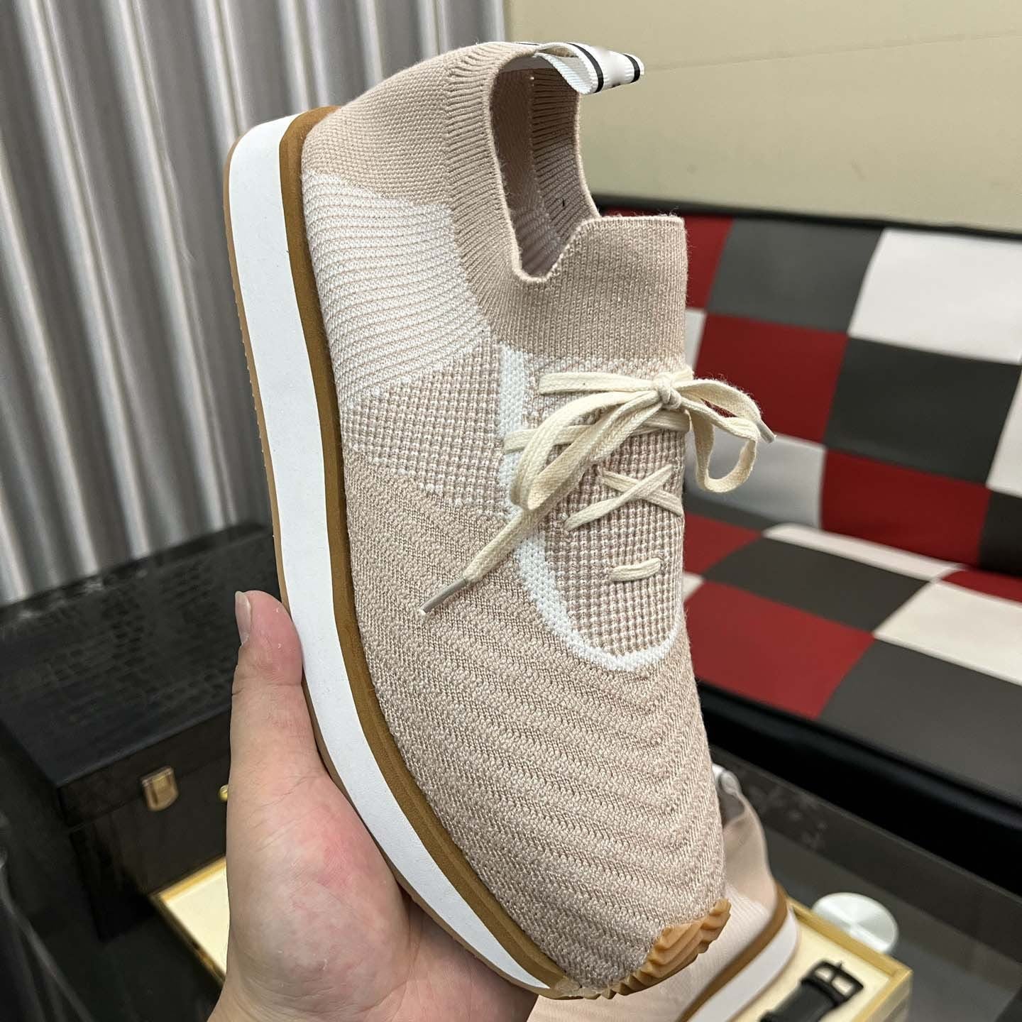 Damen Sportliche Lifestyle Sneakers mit atmungsaktiver Strickoberfläche R&B