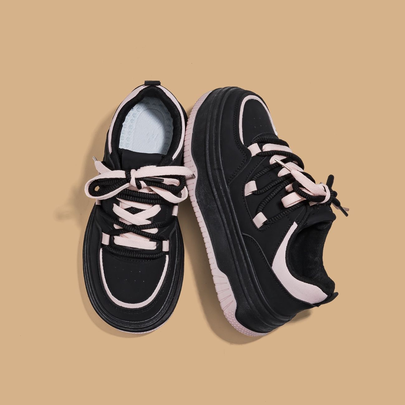 Damen Sportliche Chunky Sneaker mit gepolsterter Sohle R&B