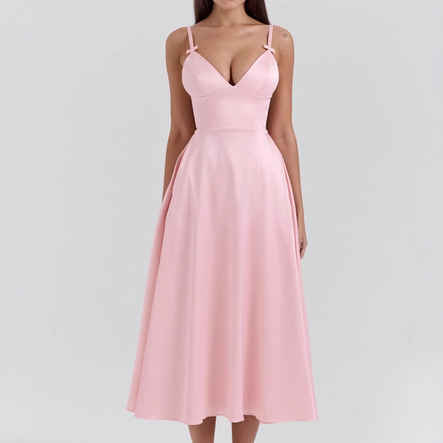 Damen Maxi-Kleid mit elegantem V-Ausschnitt und fließendem Rock R&B