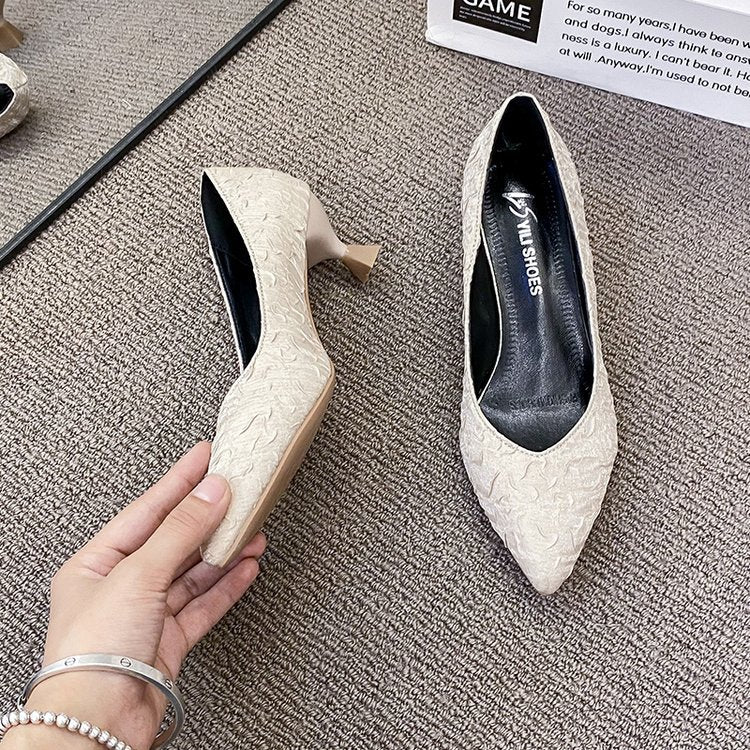 Damen elegante Spitzenpumps mit strukturiertem Obermaterial und dekorativem Blockabsatz R&B