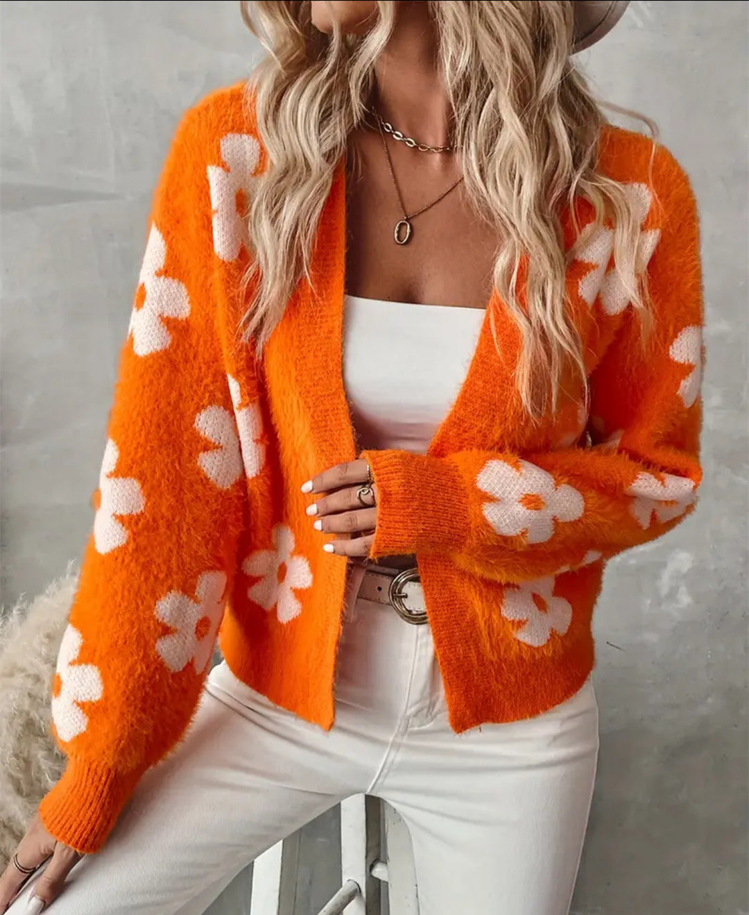 Damen Flauschiger Cardigan mit Blumenmuster R&B
